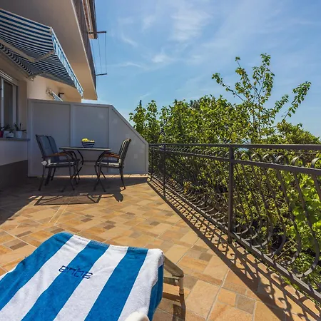 Azur Apartment Dramalj