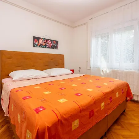 Apartment Azur Dramalj