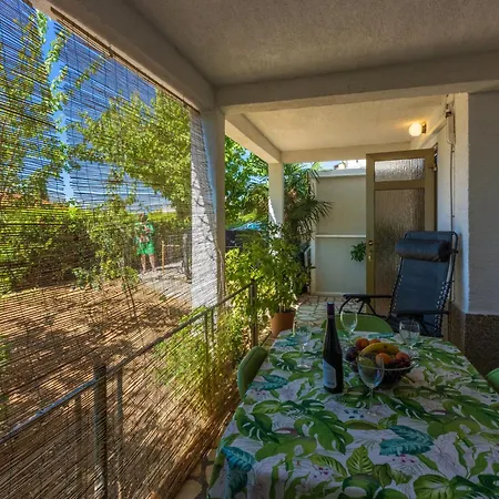 Apartment Azur *