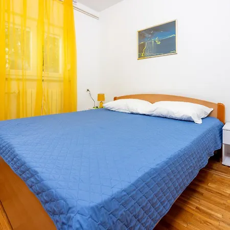 Azur Apartment
