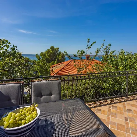 Azur Apartment