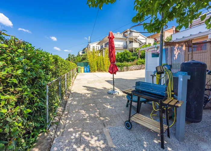 Azur شقة دْغاماي